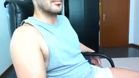 gianniamalfi online show from June 29, 2026, 2:17 pm