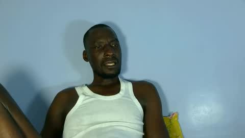 giant_couple online show from May 28, 2026, 2:03 pm