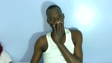 giant_couple online show from June 29, 2026, 12:16 pm