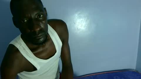 giant_couple online show from July 26, 2026, 1:07 pm