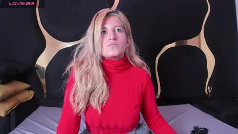 GiaRoussel online show from February 4, 2026, 4:35 pm