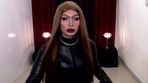 Gia X online show from December 13, 2024, 5:38 am