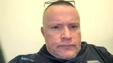 giddyup2222222 online show from November 30, 2025, 1:26 pm