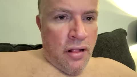 giddyup2222222 online show from December 22, 2025, 11:02 pm