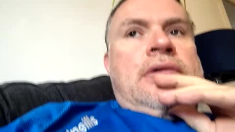 Snapshot of giddyup2222222 chatting on March 23, 2026, 9:13 am giddyup2222222 online show from March 23, 2026, 9:13 am