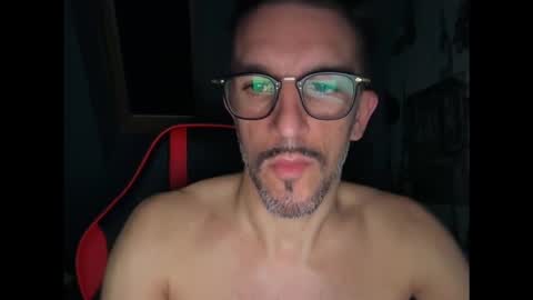 Gigi online show from November 10, 2025, 3:16 am