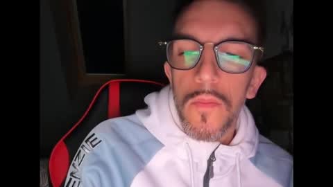 Gigi online show from November 16, 2025, 5:46 am