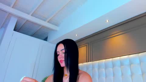 gigi wilden online show from June 25, 2026, 11:15 am