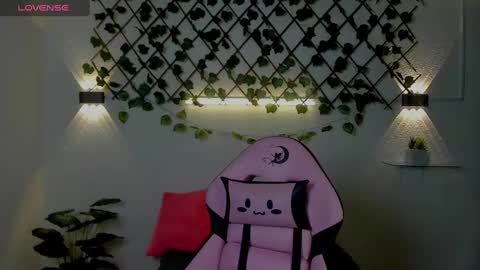 Gisel online show from December 20, 2024, 11:47 pm
