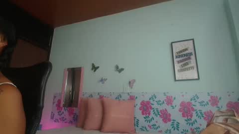 Sharlotte  online show from September 25, 2025, 8:45 pm