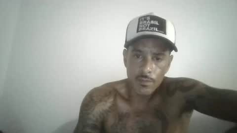 gigio492495 online show from March 15, 2026, 12:05 am