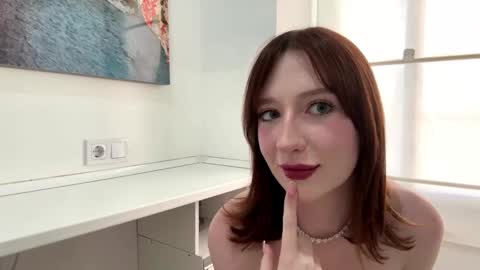 Gigi online show from September 24, 2025, 1:36 pm