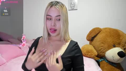 Gigi online show from February 24, 2025, 10:58 pm