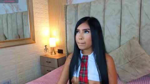 gigirose_ online show from October 25, 2025, 3:36 am