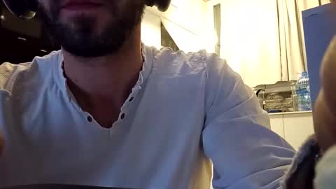 gigis111 online show from February 26, 2025, 11:59 pm