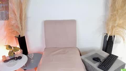 pamela online show from March 28, 2026, 2:33 am