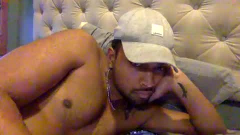 gilbone_gattsby online show from February 22, 2026, 9:57 pm