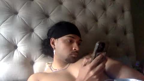 gilbone_gattsby online show from April 7, 2026, 4:18 pm