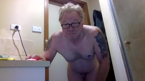 Snapshot of gimmmieoooo chatting on March 16, 2026, 12:31 pm gimmmieoooo online show from March 16, 2026, 12:31 pm