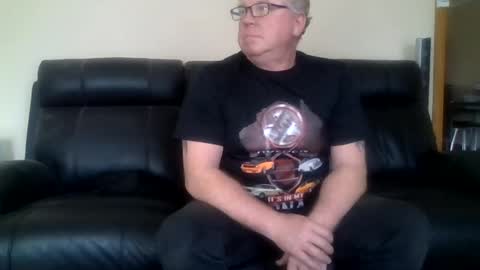 Snapshot of gimmmieoooo chatting on June 14, 2026, 4:36 am gimmmieoooo online show from June 14, 2026, 4:36 am