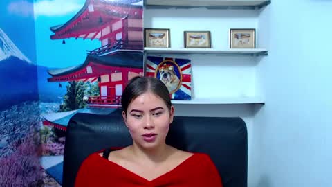  Gina   online show from December 6, 2024, 2:49 pm