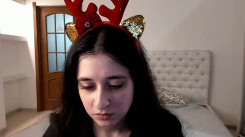 Kate online show from December 25, 2024, 12:15 pm