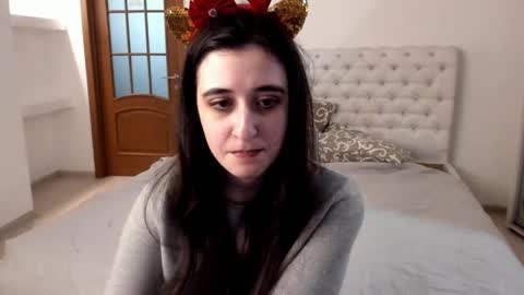 Kate online show from December 29, 2024, 4:19 pm
