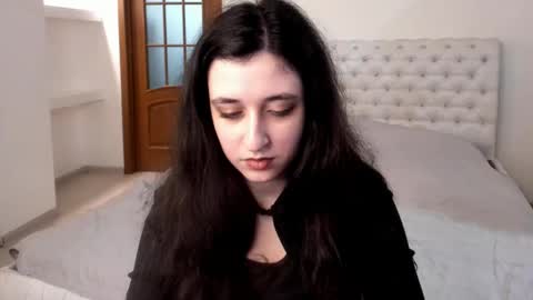 Kate online show from January 12, 2025, 12:01 pm