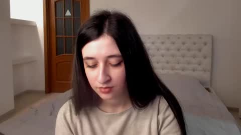 Kate online show from January 19, 2025, 12:06 pm