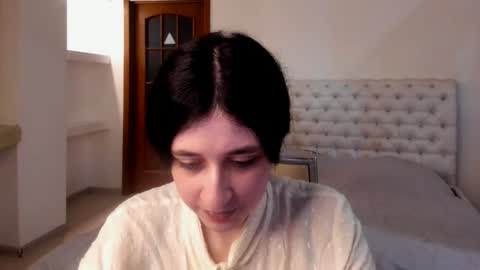 Kate online show from February 16, 2025, 10:10 am