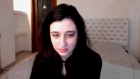 Kate online show from February 23, 2025, 11:44 am