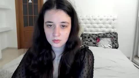 Snapshot of ginablum chatting on October 26, 2025, 11:38 am Kate online show from October 26, 2025, 11:38 am