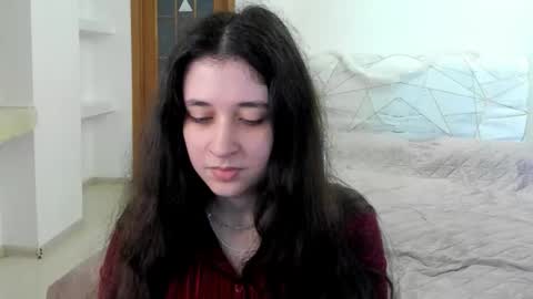 Snapshot of ginablum chatting on March 5, 2026, 8:32 am Kate online show from March 5, 2026, 8:32 am