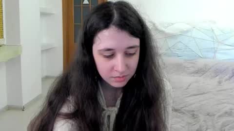 Snapshot of ginablum chatting on March 9, 2026, 9:02 am Kate online show from March 9, 2026, 9:02 am