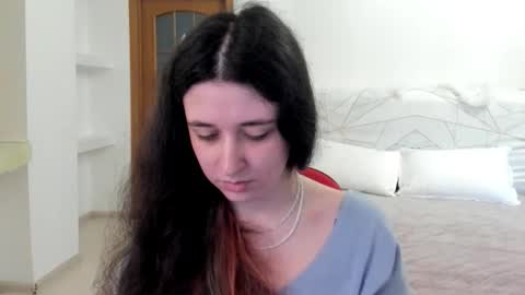 Kate online show from May 9, 2026, 7:46 am