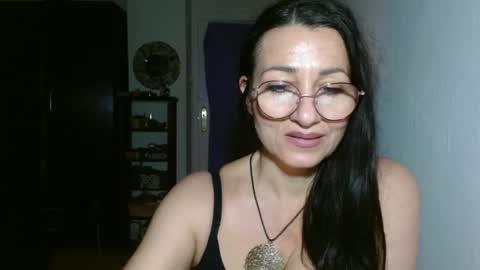 GinaONeon online show from December 28, 2024, 11:59 pm