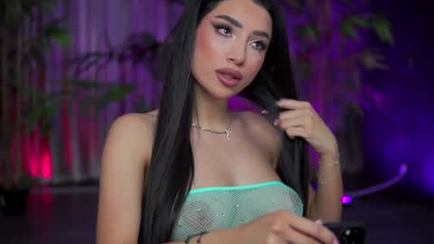 Snapshot of ginavalentinna chatting on October 22, 2025, 6:51 pm Gina online show from October 22, 2025, 6:51 pm