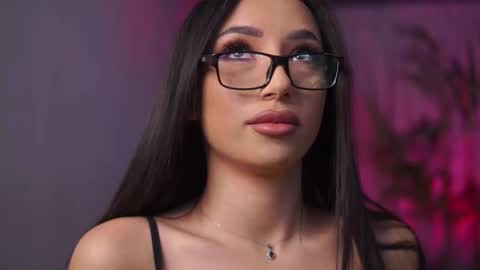 Gina online show from February 21, 2026, 8:10 pm