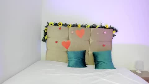 Snapshot of ginelawest chatting on February 19, 2025, 2:01 am Gine online show from February 19, 2025, 2:01 am