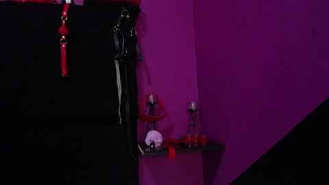 PAMELA  online show from January 22, 2025, 11:32 pm