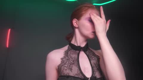 Snapshot of ginger_hugs chatting on September 20, 2025, 10:00 pm        im expecting 350 thumbs up on my altar   online show from September 20, 2025, 10:00 pm
