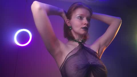 Snapshot of ginger_hugs chatting on September 24, 2025, 10:13 pm        im expecting 350 thumbs up on my altar   online show from September 24, 2025, 10:13 pm
