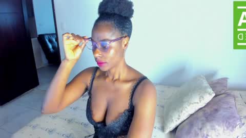 Diana   online show from April 29, 2026, 11:47 am