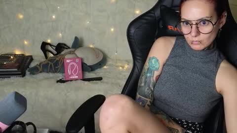 Snapshot of ginger_stay chatting on September 25, 2025, 8:45 pm Ginger online show from September 25, 2025, 8:45 pm