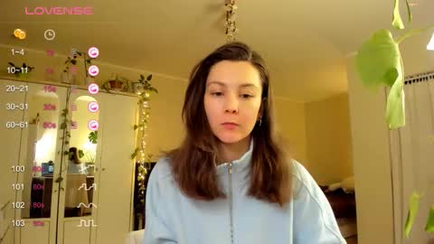 Snapshot of gingerbread__house chatting on February 24, 2026, 5:22 pm Vasilisa online show from February 24, 2026, 5:22 pm