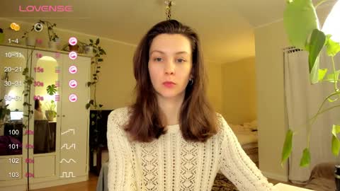 Snapshot of gingerbread__house chatting on March 27, 2026, 5:45 pm Vasilisa online show from March 27, 2026, 5:45 pm