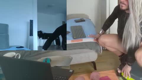 GingerPink online show from December 5, 2025, 1:09 pm