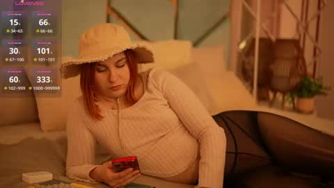Snapshot of gingerrpink chatting on June 14, 2026, 7:16 pm Ginger Pink online show from June 14, 2026, 7:16 pm