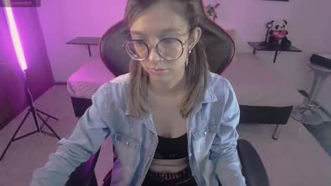 Snapshot of ginny11_ chatting on March 18, 2026, 11:46 am ginny11_ online show from March 18, 2026, 11:46 am