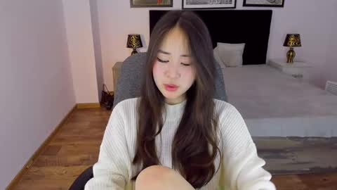 Ginny online show from December 4, 2024, 4:16 pm